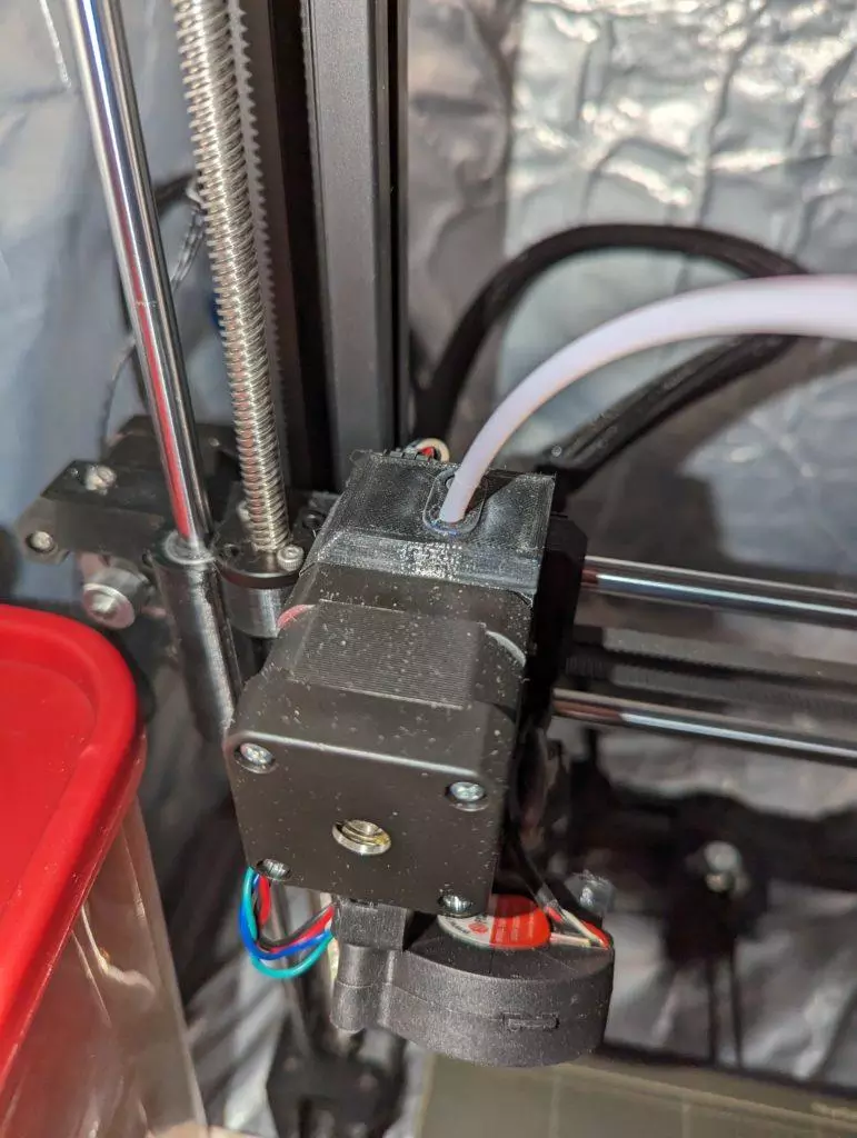 Let your PTFE tube touch your Prusa MK3S printer's extruder