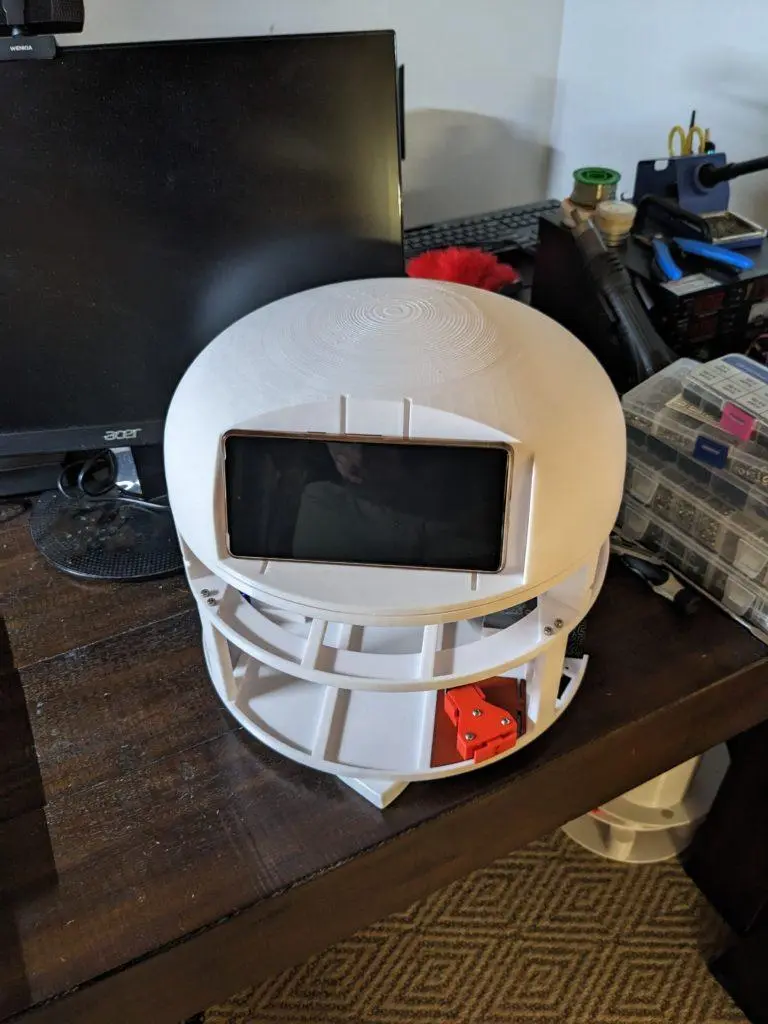 Maker''s Pet Snoopy 3D-printed and assembled without bumpers