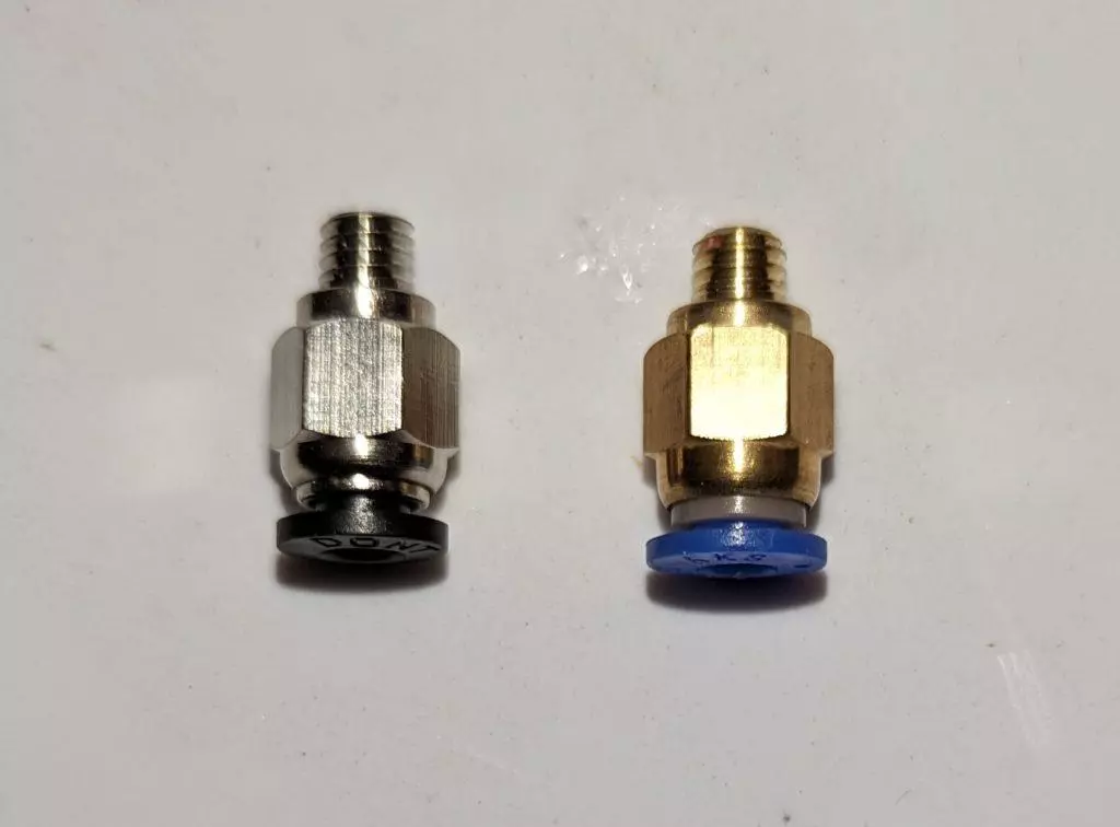 Use PC4-M10 feed-through PTFE tube fitting (left) to avoid clogging
